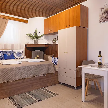 Barbara's Apartamento Archangelos (Rhodes)