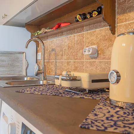 Barbara's * Archangelos (Rhodes)