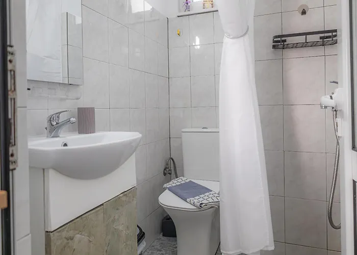 Barbara's Apartment *